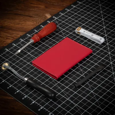 Czerwone Eleganckie Etui Damskie na Karty i Dokumenty BE92 - 5