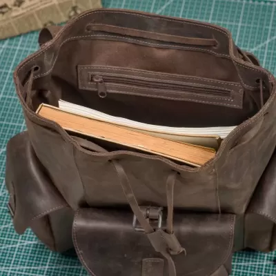 Ciemnobrązowy Duży Plecak Skórzany Vintage z Kieszeniami Outlander BT33 - 9